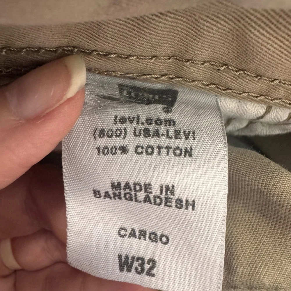 Levi's Mens Cargo Shorts Khaki Tan 100% Cotton Multi Pocket W32 Utility Casual